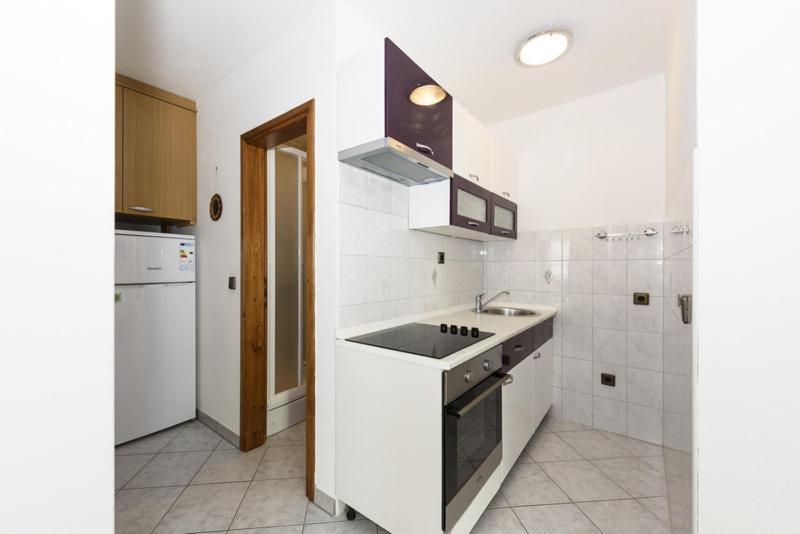 Apartments Luka - Trogir, Marina 150M From The Beach Exterior foto